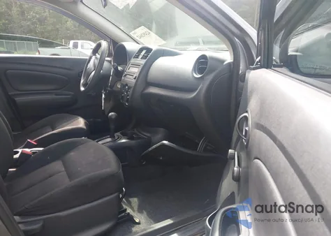 2016 Nissan Versa 1.6 S из США, поврежденный, VIN 3N1CN7AP9GL877105